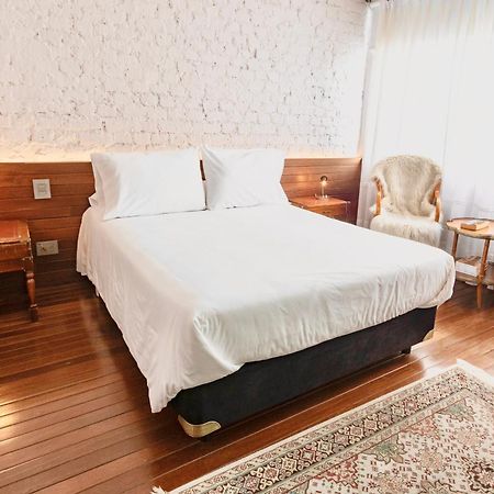 Casa Lelyte Bed & Breakfast Bogotá Dış mekan fotoğraf